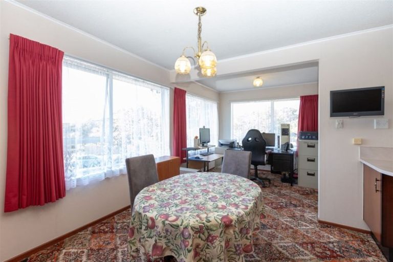 Photo of property in 27 Acacia Crescent, Glenview, Hamilton, 3206