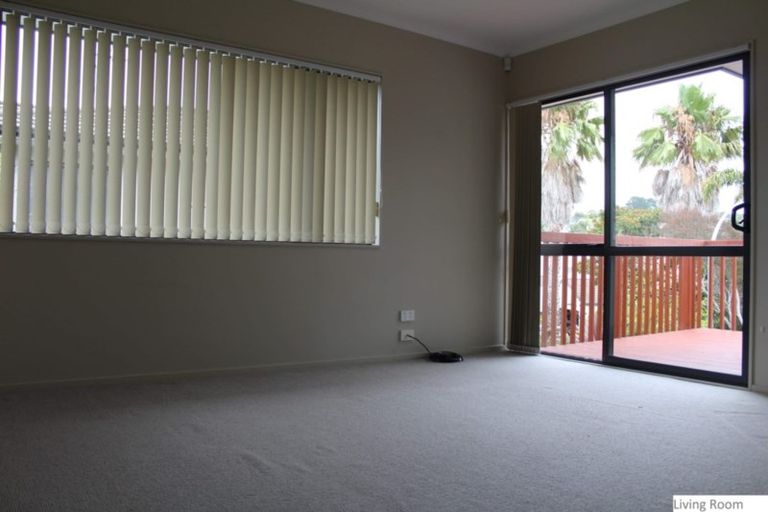 Photo of property in 13 Greenway Rise, Gulf Harbour, Whangaparaoa, 0930