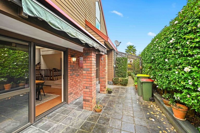 Photo of property in 32a Arcus Street, St Andrews, Hamilton, 3200