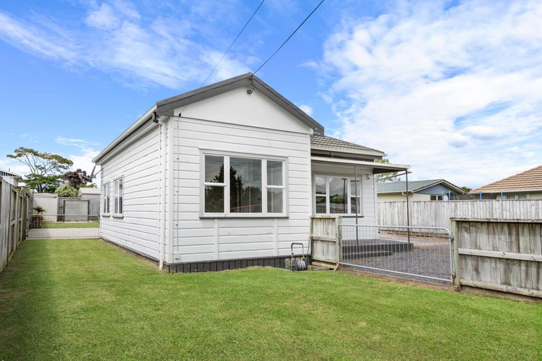 Photo of property in 206 Studholme Street, Morrinsville, 3300