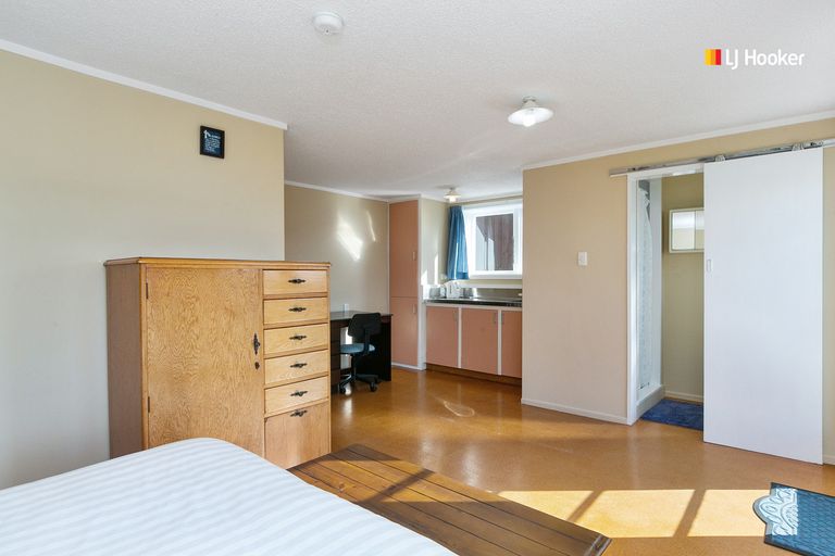 Photo of property in 37 Riselaw Road, Calton Hill, Dunedin, 9012