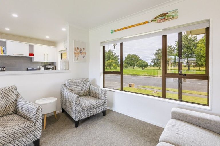 Photo of property in 96 Freyberg Avenue, Tamatea, Napier, 4112