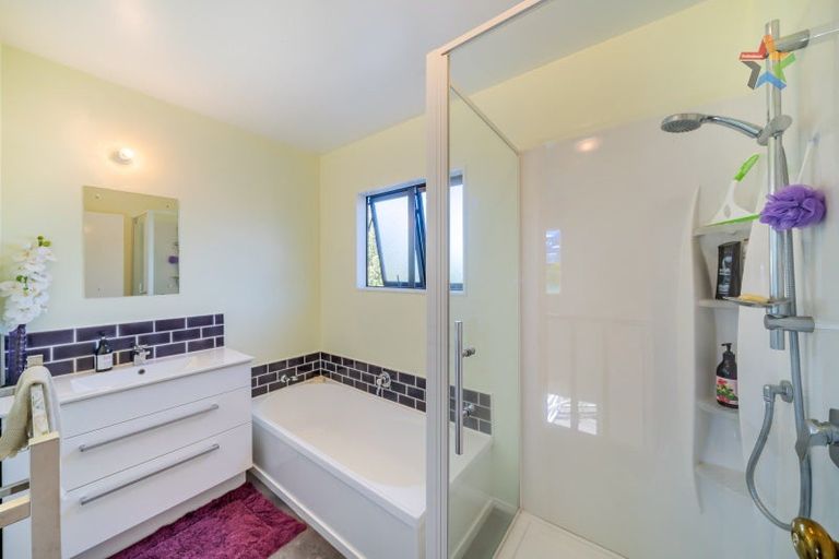 Photo of property in 1/19 De Menech Grove, Avalon, Lower Hutt, 5011