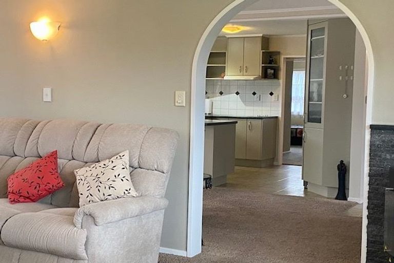 Photo of property in 165 Tait Drive, Greenmeadows, Napier, 4112