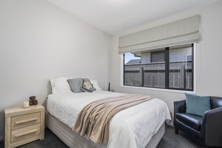 Photo of property in 31 Dreaver Drive, Waitara, 4320