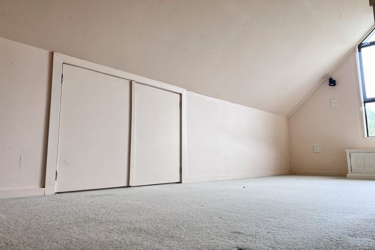 Photo of property in 93 Oliver Road, Eastern Beach, Auckland, 2012