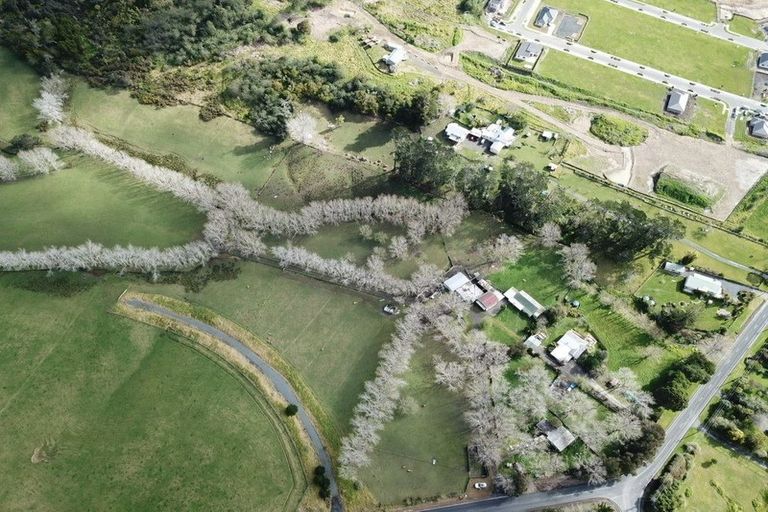 Photo of property in 654 Inland Road, Helensville, 0875