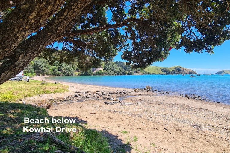 Photo of property in 43 Kowhai Drive, Te Kouma, Coromandel, 3581