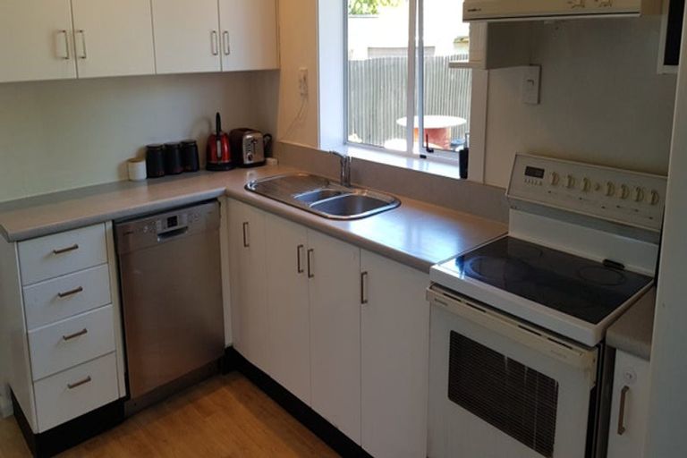 Photo of property in 460 Innes Road, Mairehau, Christchurch, 8052