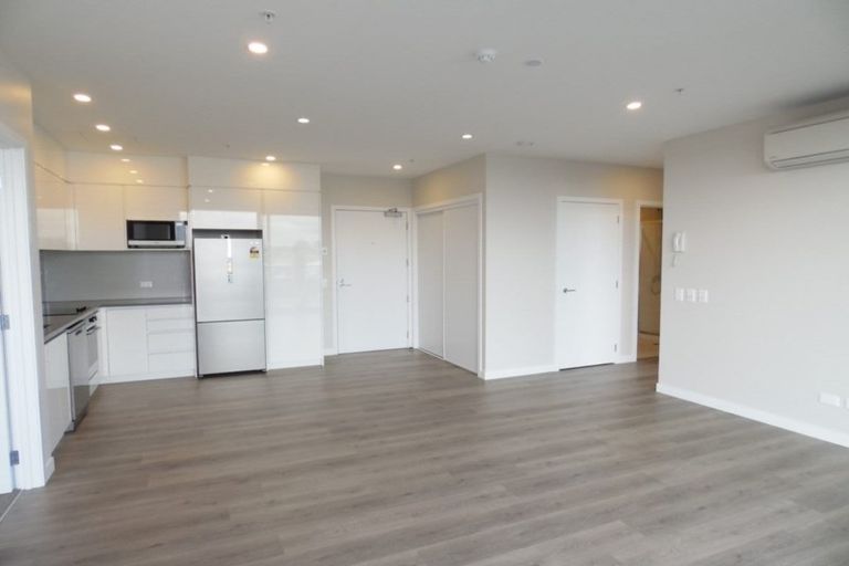 Photo of property in 401/57 Mapou Road, Hobsonville, Auckland, 0616