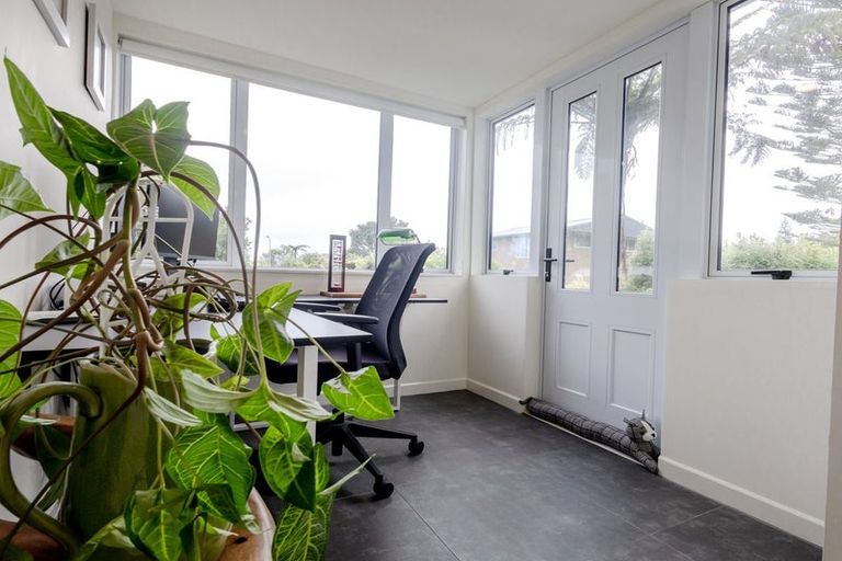 Photo of property in 24 Kilgour Road, Greymouth, 7805