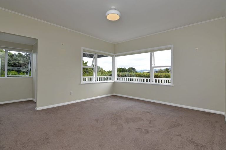 Photo of property in 1 Tainui Street, Raumati Beach, Paraparaumu, 5032