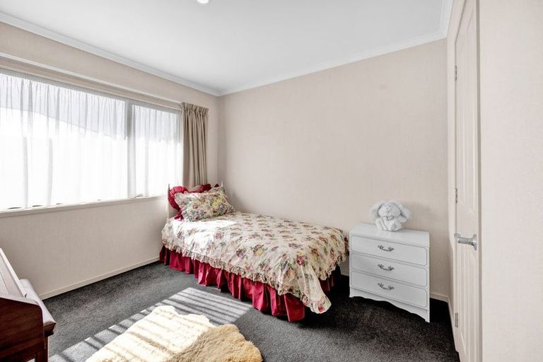 Photo of property in 12b Marlin Terrace, Bell Block, New Plymouth, 4312