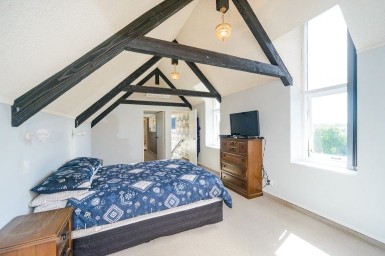 Photo of property in 111 Benmore Avenue, Cloverlea, Palmerston North, 4412