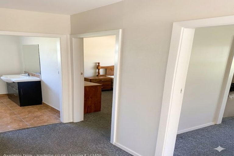 Photo of property in 51 Maidstone Road, Ilam, Christchurch, 8041