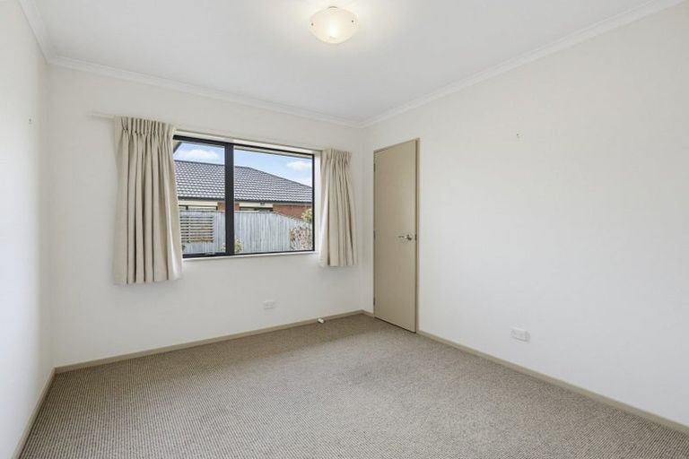 Photo of property in 3 William Noel Place, Waikanae Beach, Waikanae, 5036