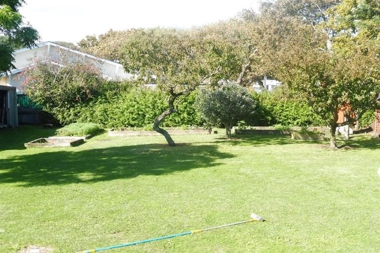 Photo of property in 17 Sarjeant Street, Gonville, Whanganui, 4500