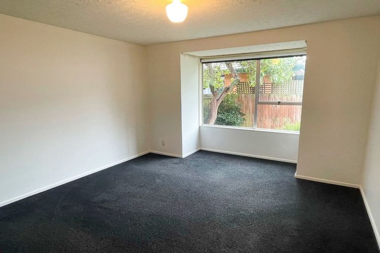 Photo of property in 12a Karnak Crescent, Russley, Christchurch, 8042