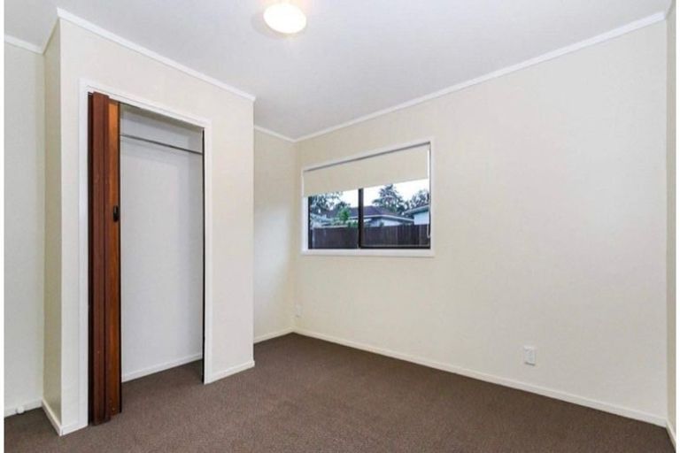 Photo of property in 223 Waitemata Drive, Ranui, Auckland, 0612