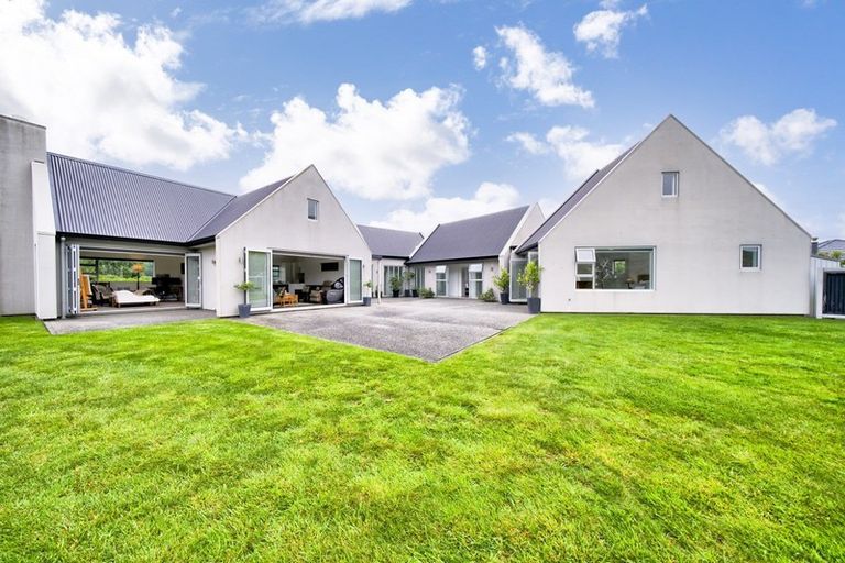 Photo of property in 71 Kirton Drive, Riverstone Terraces, Upper Hutt, 5018