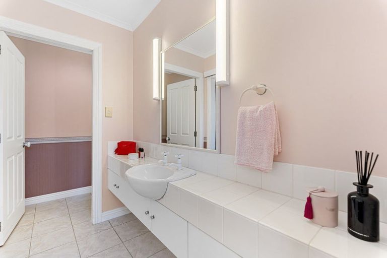 Photo of property in 95a Barrett Road, Whalers Gate, New Plymouth, 4310