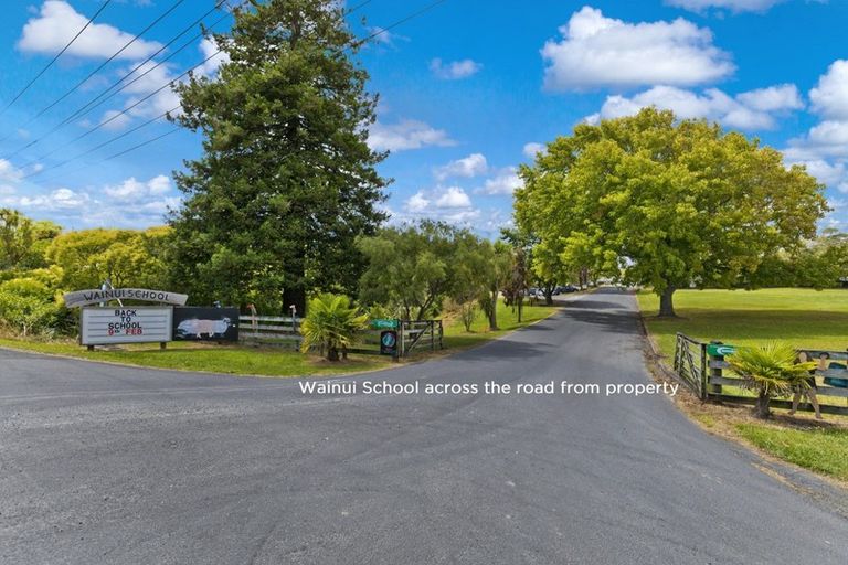Photo of property in 429 Waitoki Road, Waitoki, Silverdale, 0994