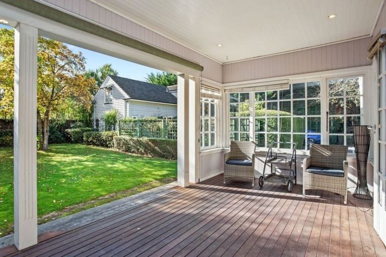 Photo of property in 200 Riccarton Road, Riccarton, Christchurch, 8041