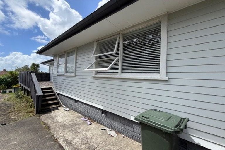 Photo of property in 10 Dolbear Street, Titirangi, Auckland, 0604