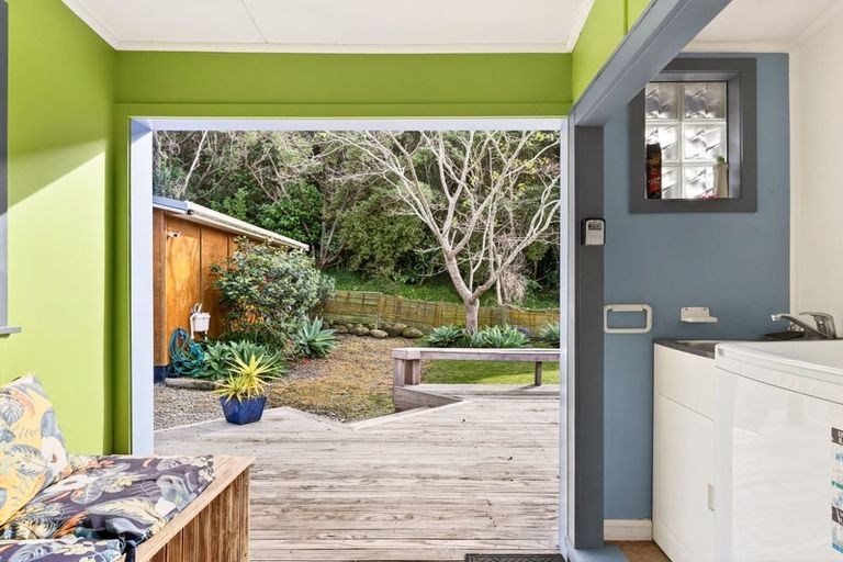 Photo of property in 49 Moana Road, Okitu, Gisborne, 4010