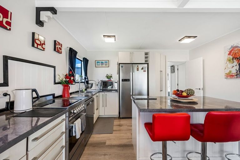 Photo of property in 76b Gloucester Street, Greenmeadows, Napier, 4112