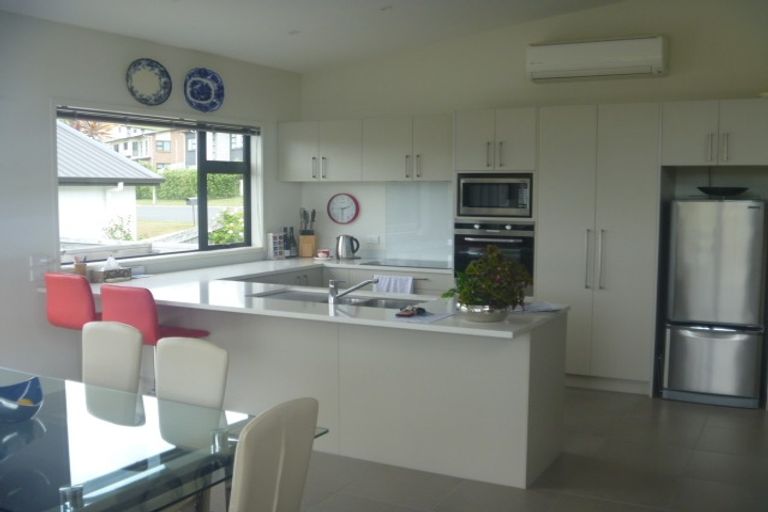 Photo of property in 86 Isabella Drive, Pukekohe, 2120