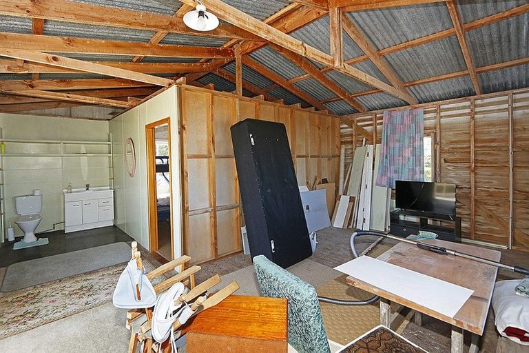 Photo of property in 13 Whitcombe Road, Opunake, 4616