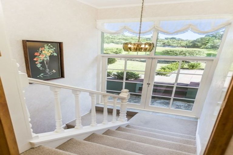 Photo of property in 1174 Sandspit Road, Sandspit, Warkworth, 0982