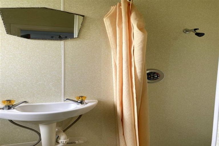 Photo of property in 111 Marsden Road, Greymouth, 7805