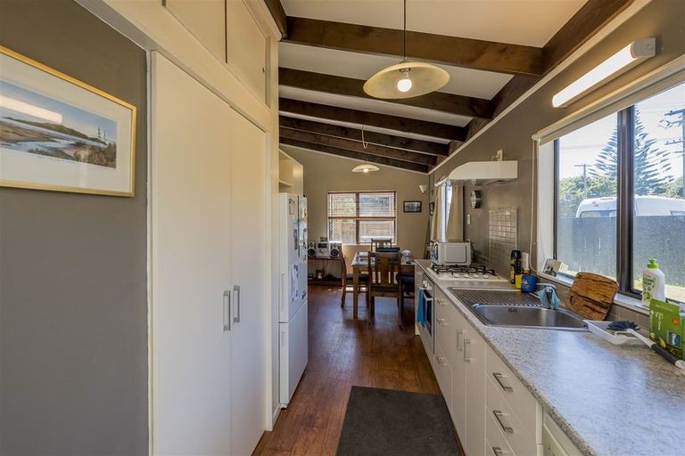 Photo of property in 49 Tasman Road, Otaki Beach, Otaki, 5512