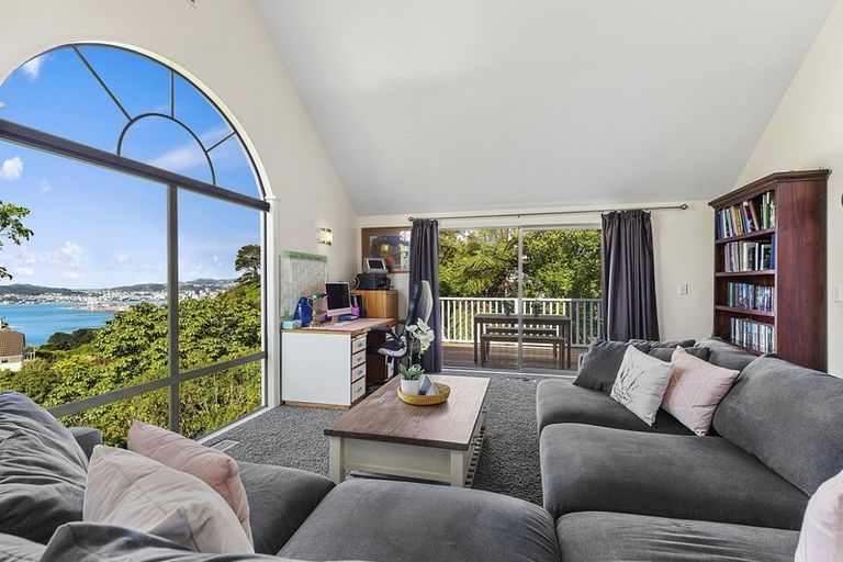 Photo of property in 28 Amritsar Street, Khandallah, Wellington, 6035