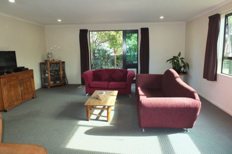 Photo of property in 48 Norbiton Road, Foxton, 4814