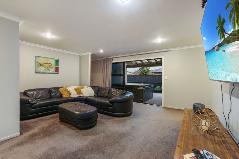 Photo of property in 26 Watkins Road, Cambridge, 3434