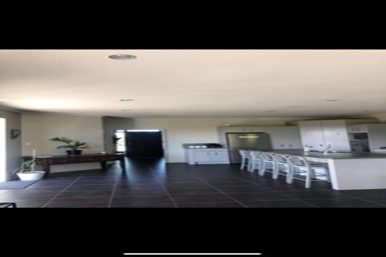 Photo of property in 171 Alf Access Road, Helensville, 0875