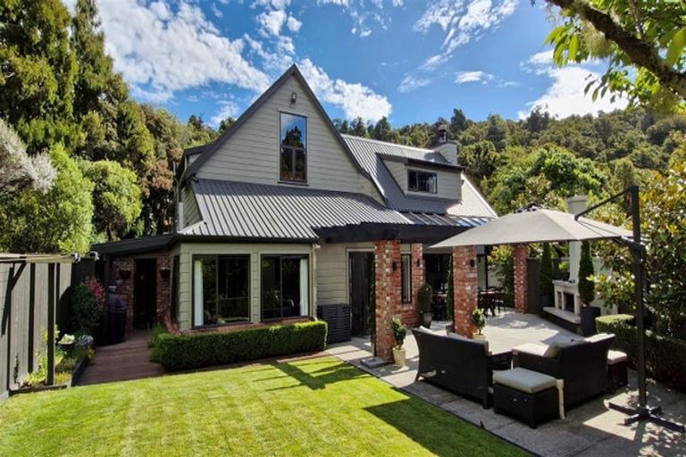 Photo of property in 39 Power Road, Karoro, Greymouth, 7805