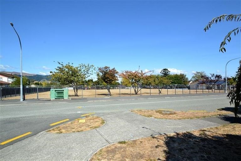 Photo of property in 38 Willow Avenue, Stoke, Nelson, 7011