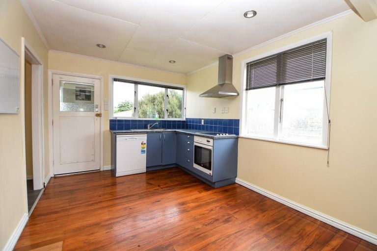 Photo of property in 23 Kent Street, Carterton, 5713