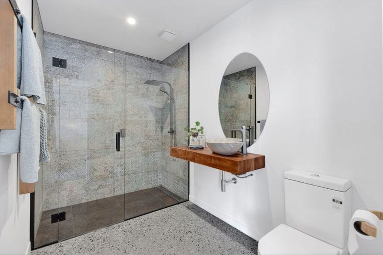 Photo of property in 13 Isthmus Place, Lake Hawea, Wanaka, 9382