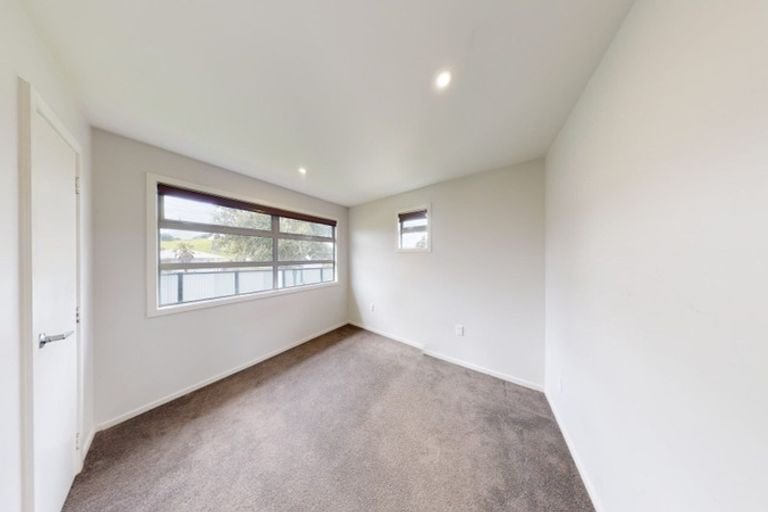 Photo of property in 5 Hood Street, Castlecliff, Whanganui, 4501