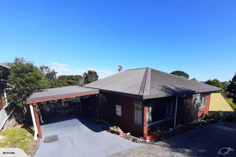 Photo of property in 3/20 Glen Vista Place, Bayview, Auckland, 0629