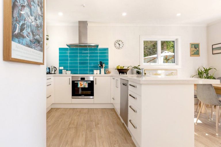 Photo of property in 27 Douglas Street, Okitu, Gisborne, 4010