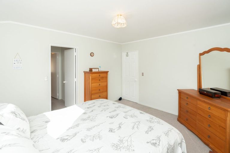 Photo of property in 30 Caversham Drive, Rototuna, Hamilton, 3210