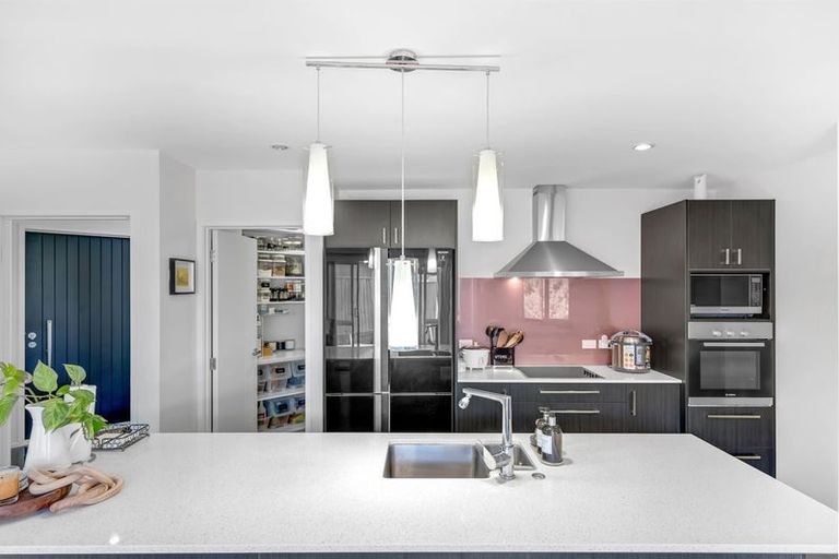 Photo of property in 15 Canmore Street, Pokeno, 2402