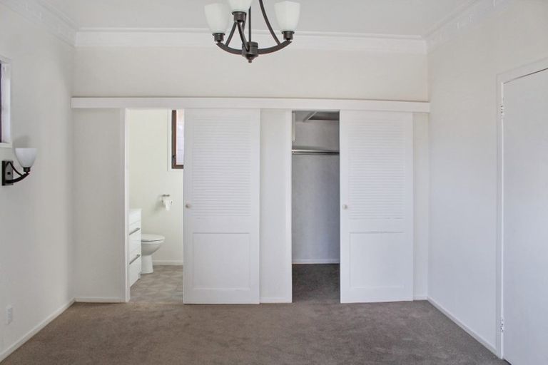 Photo of property in 33 Ihaka Street, Hokowhitu, Palmerston North, 4410
