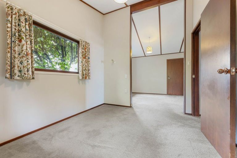 Photo of property in 2 Birch Street, Hilltop, Taupo, 3330